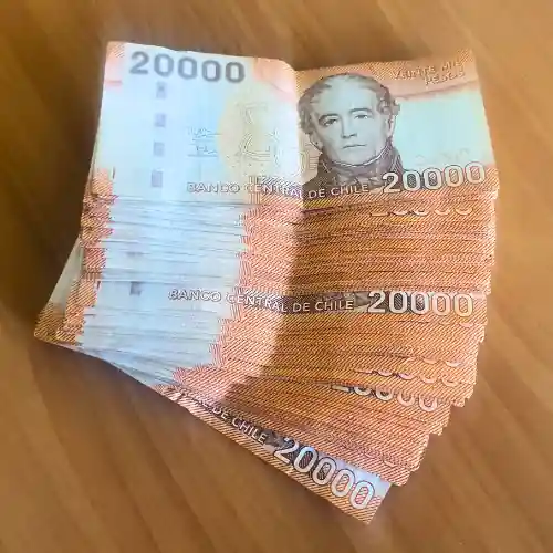 BIlletes chilenos